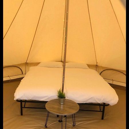 Suitehuts @ Silverstone Luaran gambar