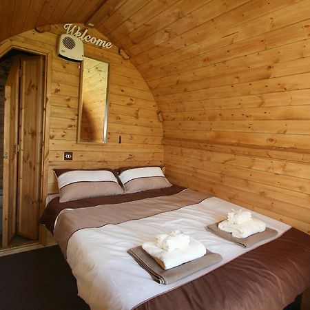 Suitehuts @ Silverstone Luaran gambar