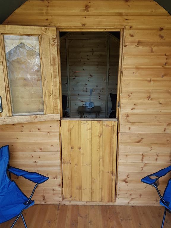 Suitehuts @ Silverstone Luaran gambar