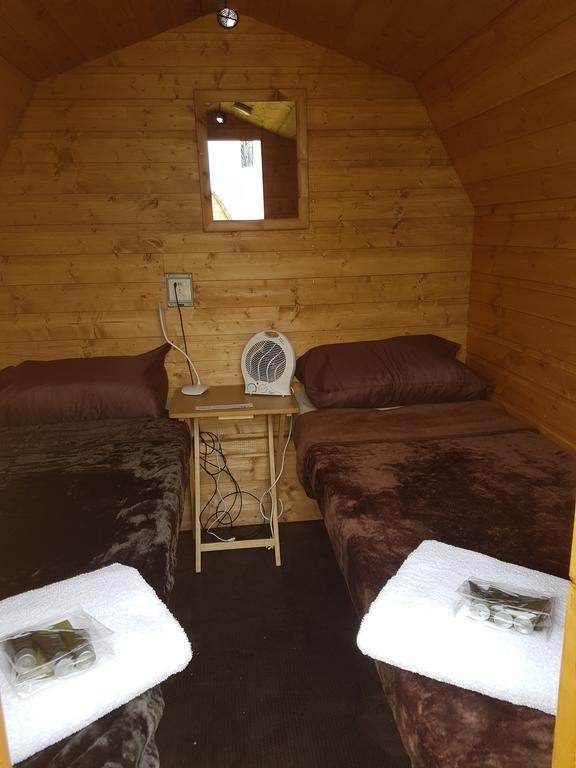 Suitehuts @ Silverstone Luaran gambar
