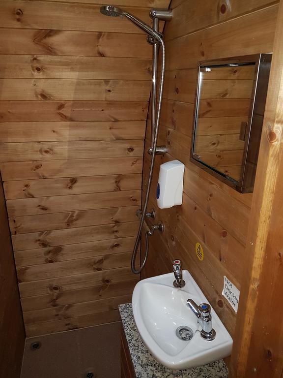 Suitehuts @ Silverstone Luaran gambar